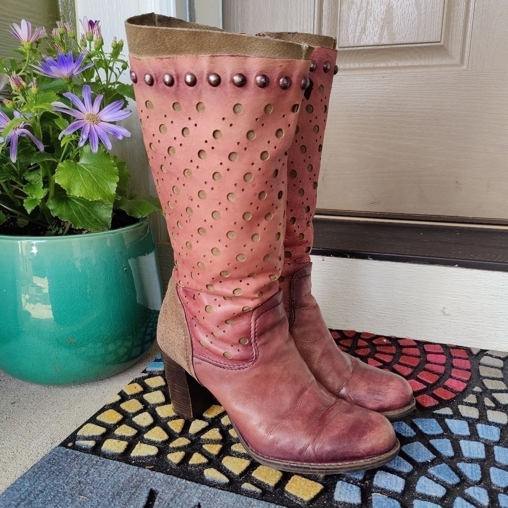 MJUS Italian Studded Red Brown Leather Heel Boots Textured Cut Outs Size 38 US 8